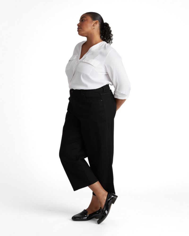 Women's Bae Boyfriend Crop Jeans
