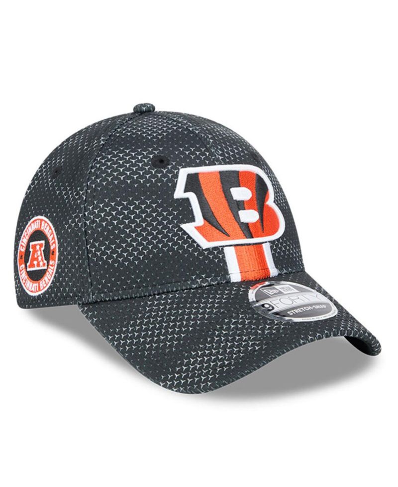 Men's Black Cincinnati Bengals 2024 Sideline 9FORTY Stretch-Snap Hat