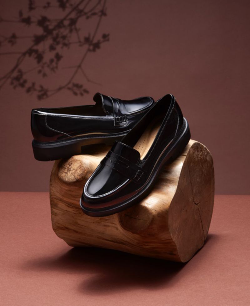 Women's Westlynn Ayla Round-Toe Penny Loafers
