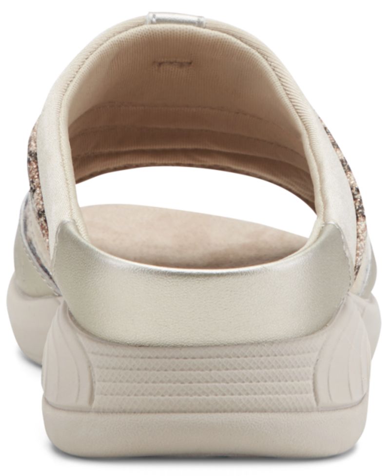Women's Traciee Lightweight Flat Easy-On Sandals