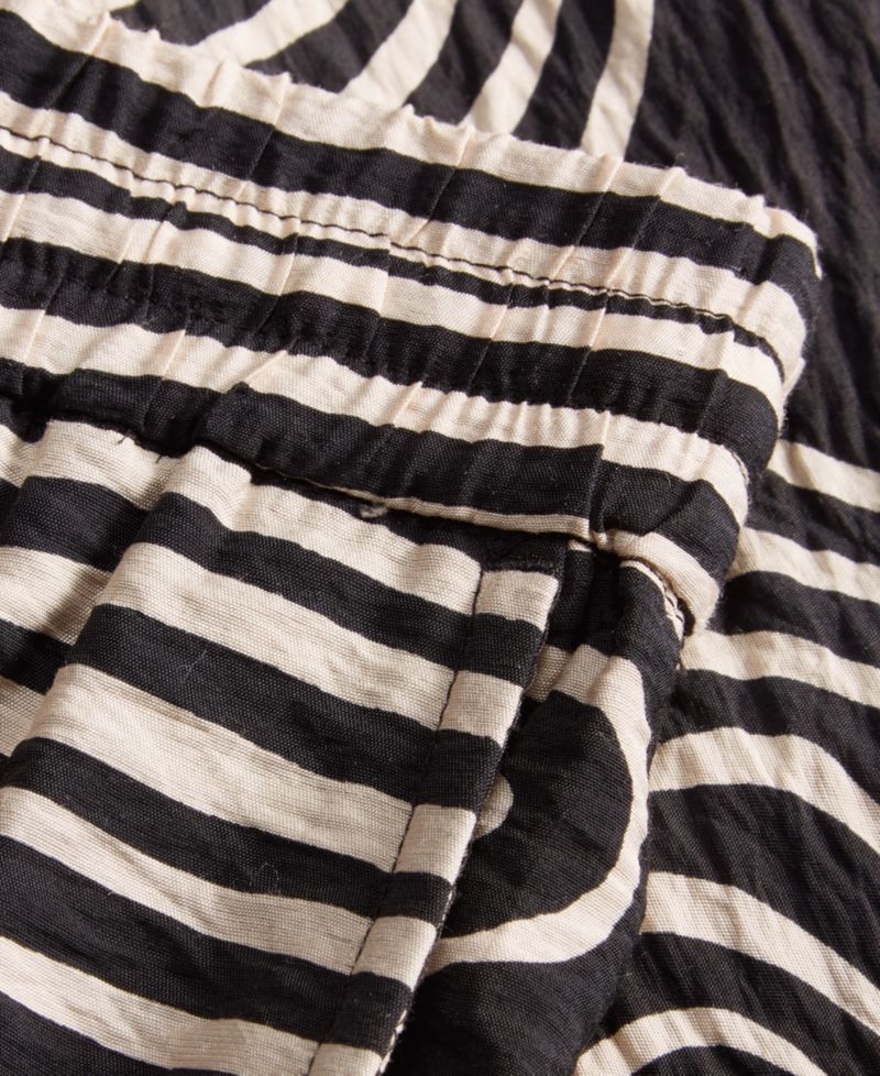 Women's Printed Drawstring-Waist Shorts