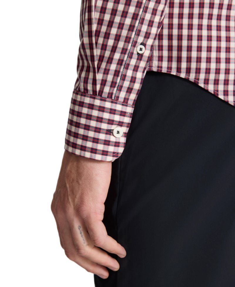 Men's Regular Fit Wrinkle-Free Marchand Button Up Shirt