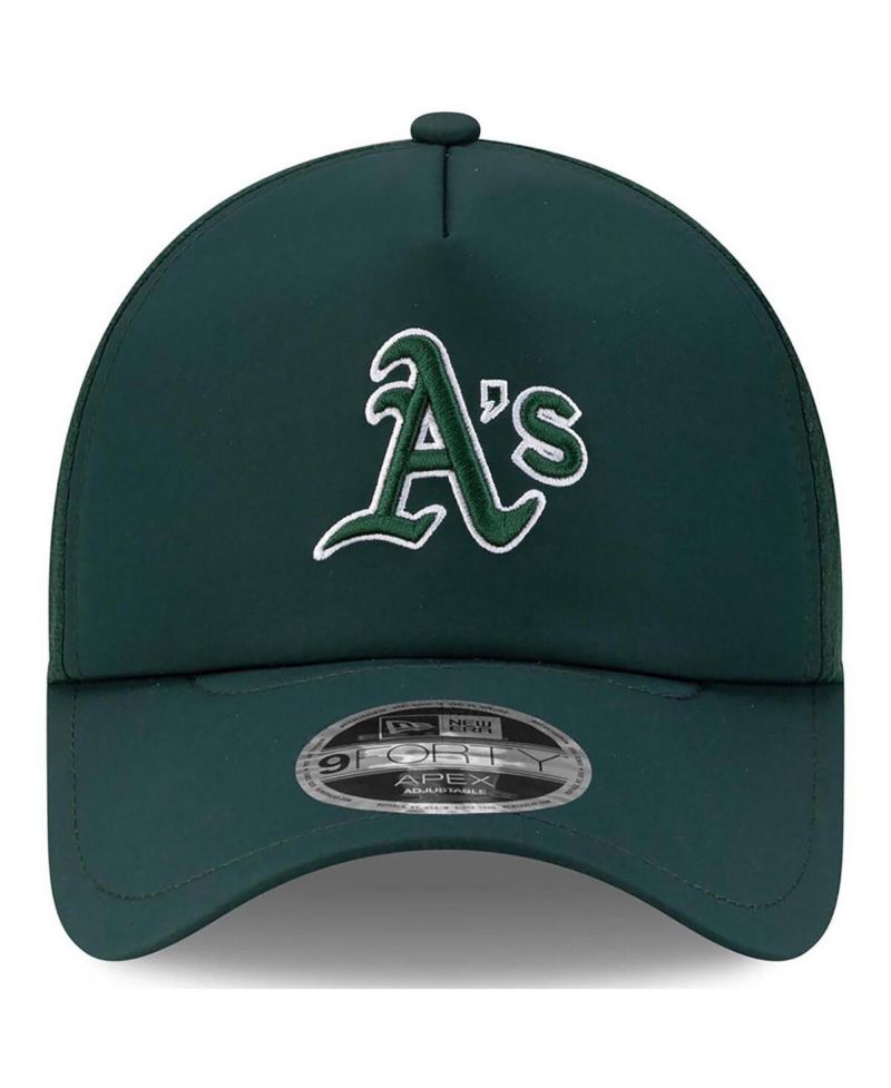 Men's Green Athletics 2026 Batting Practice Apex 9FORTY Adjustable Trucker Hat