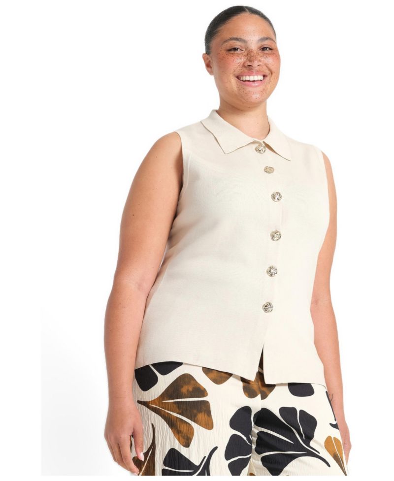 Plus Size Leya Collared Button-Front Fitted Knit Top