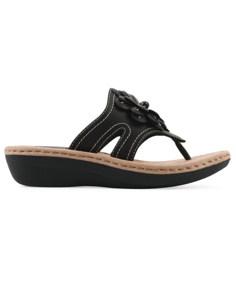 Women's Cashlyn Flower Sandals