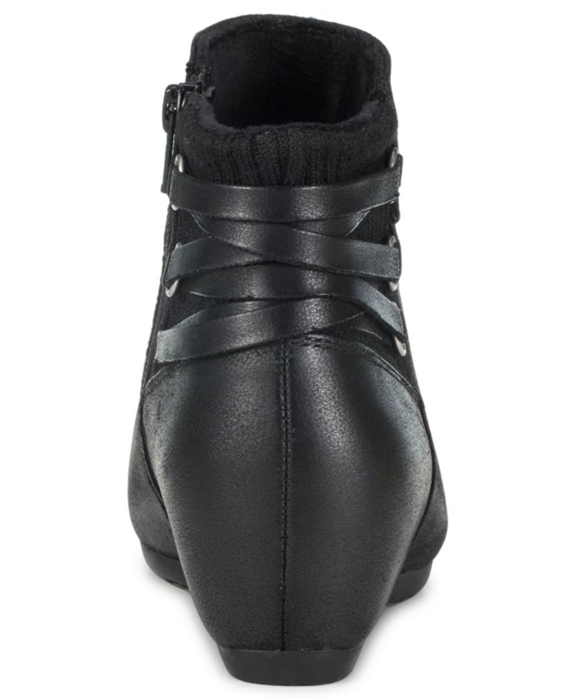 Women's Payten Zipper Booties