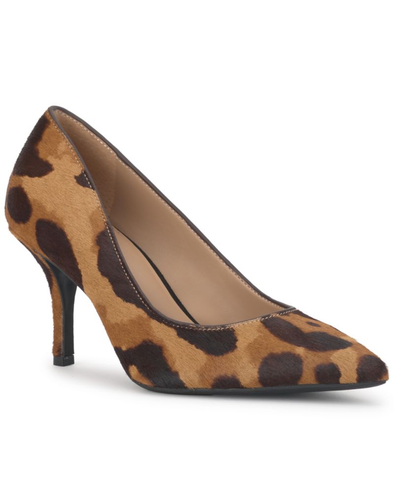 Women's Jaliyah Pointed Toe Mid Heel Pumps