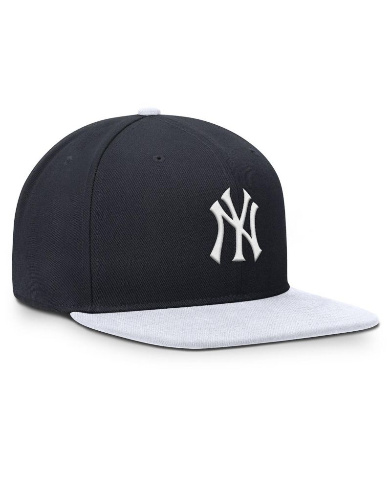 Men's Navy/White New York Yankees Primetime Pro Dri-FIT Snapback Hat