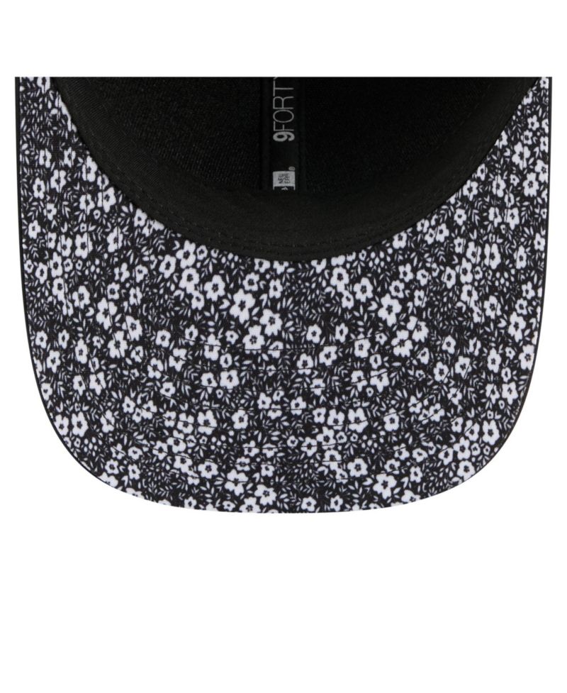 Men's Black Pittsburgh Steelers Floral 9FORTY M-Crown Trucker Adjustable Hat
