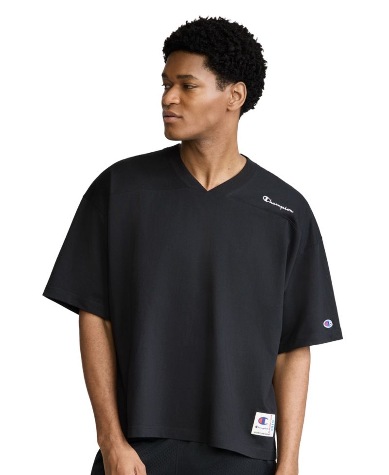 Men's Signature C Patch V-Neck T-Shirt