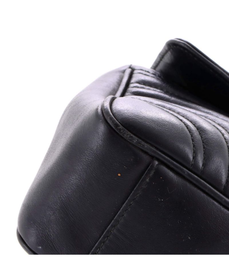Medium GG Marmont Flap Bag Matelasse Leather