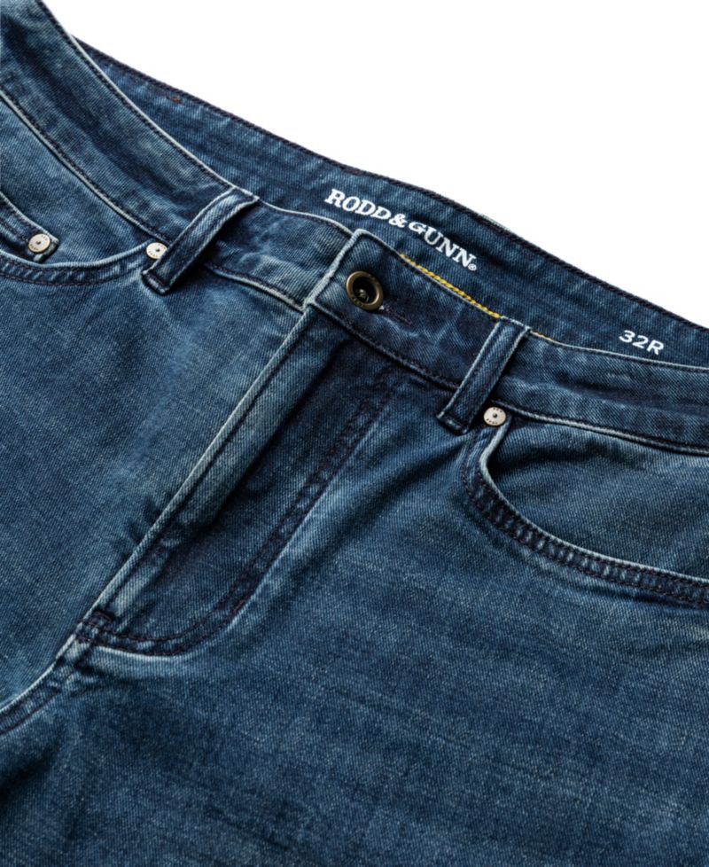 Men's Regular-Fit Hadlow 9" Shorts