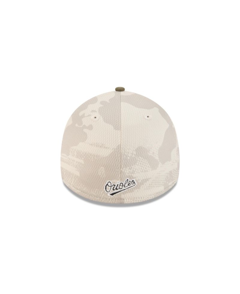 Men's Light Beige/Olive Baltimore Orioles 2025 Armed Forces Day 39THIRTY Flex Hat