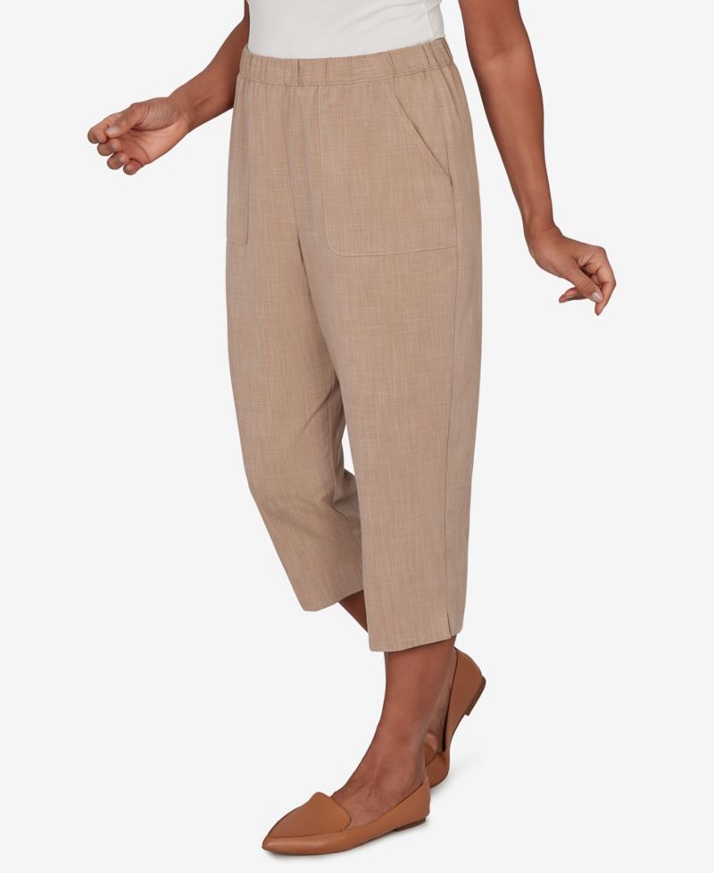 Women's Grand Bazaar Textured Pull-On Capri Pants