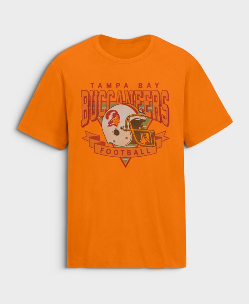 Men's Tampa Bay Buccaneers Retro Old Fashion Rushing Legacy Crewneck T-Shirt