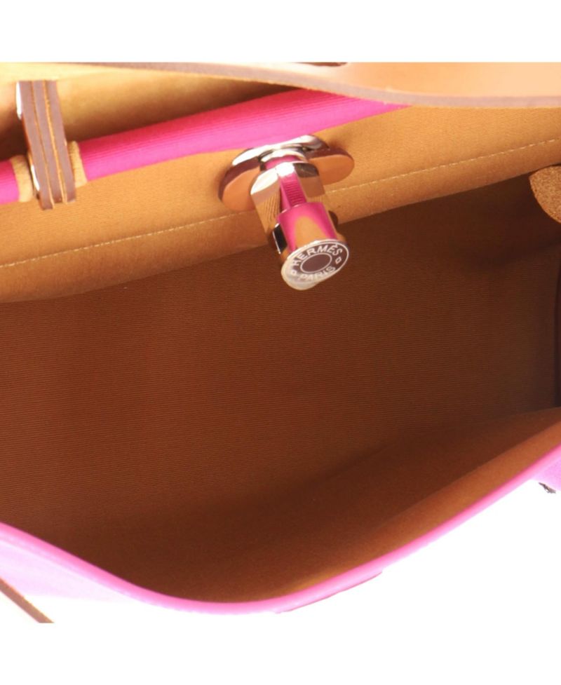 Pre-Owned Hermes 31 Herbag Zip Leather and Toile
