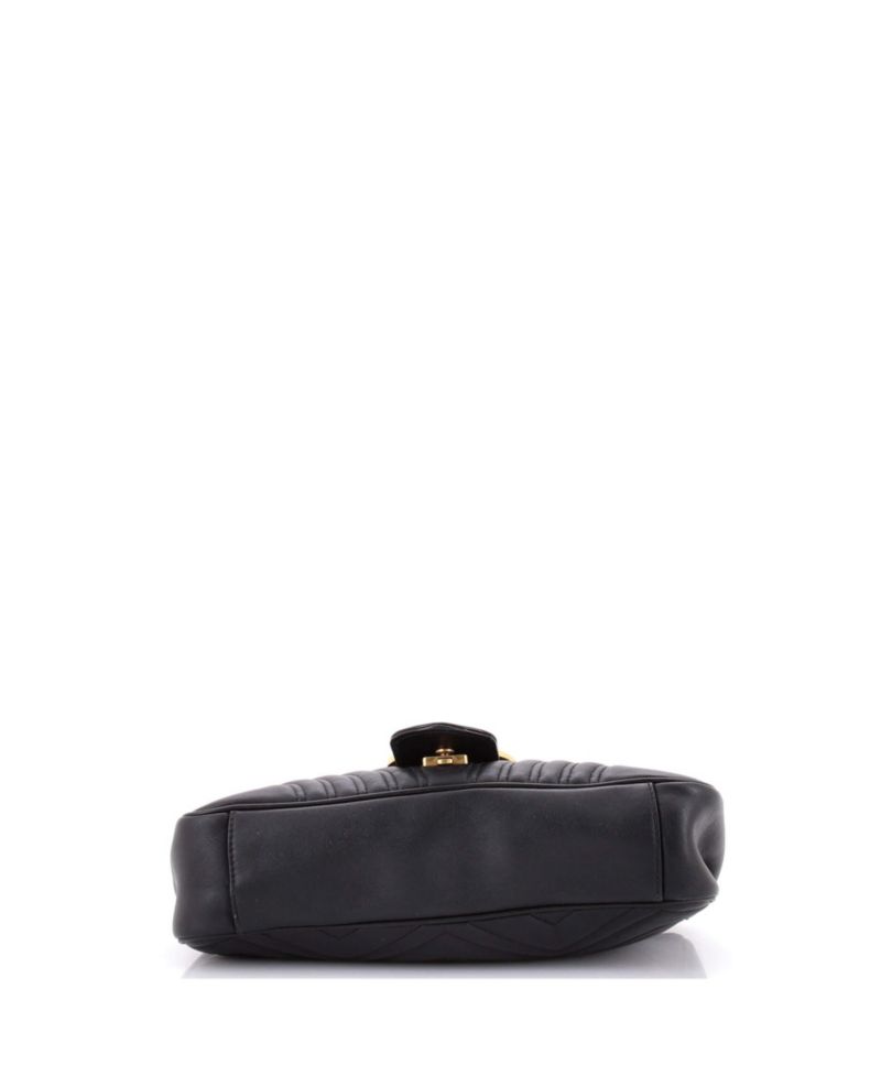 Medium GG Marmont Flap Bag Matelasse Leather