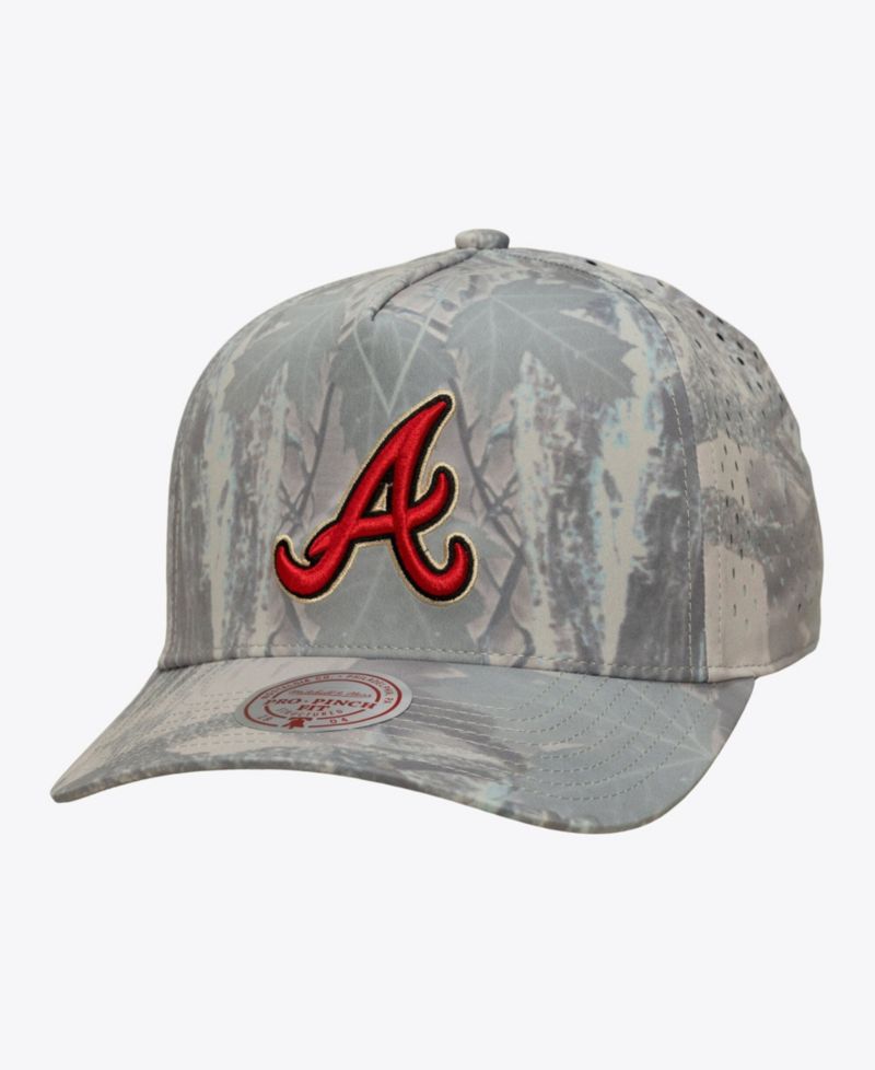 Men's Camo Atlanta Braves Perfect Pro Pinch Adjustable Hat