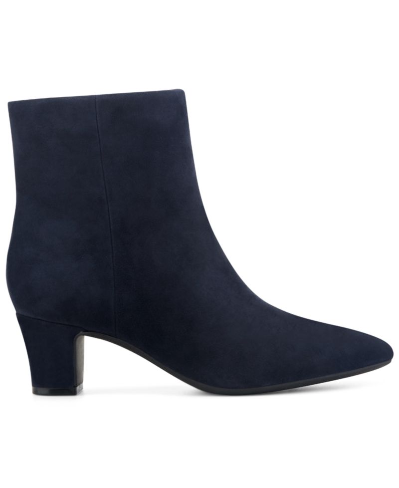 Women's Isra eFlex Tapered Block Heel Dress Booties