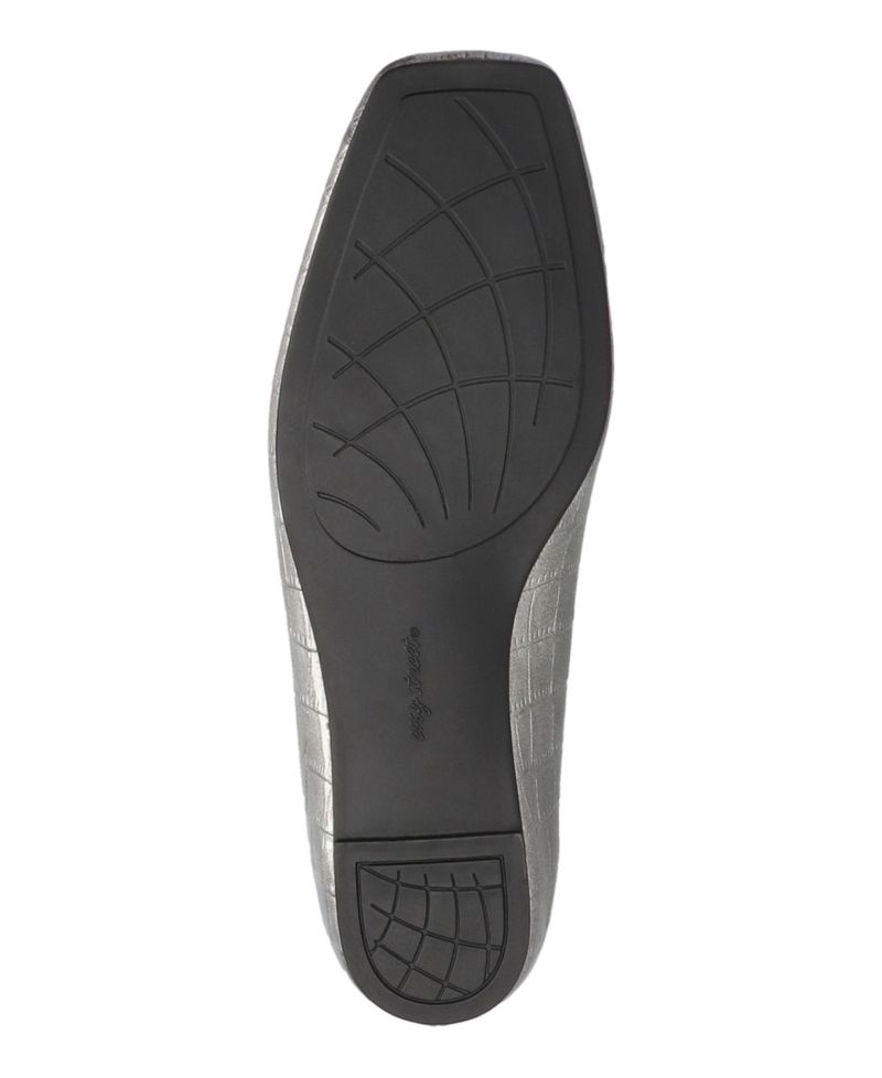 Women's Crescent Slip-On Ballet Flats