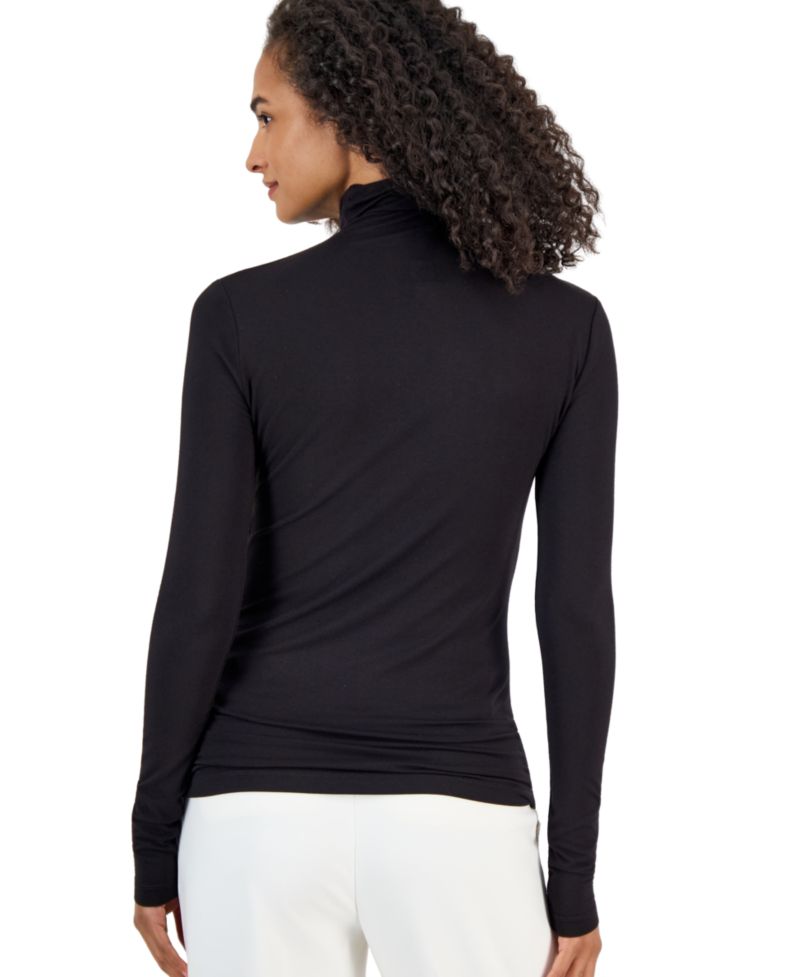 Women's Long-Sleeve Seamless Turtleneck
