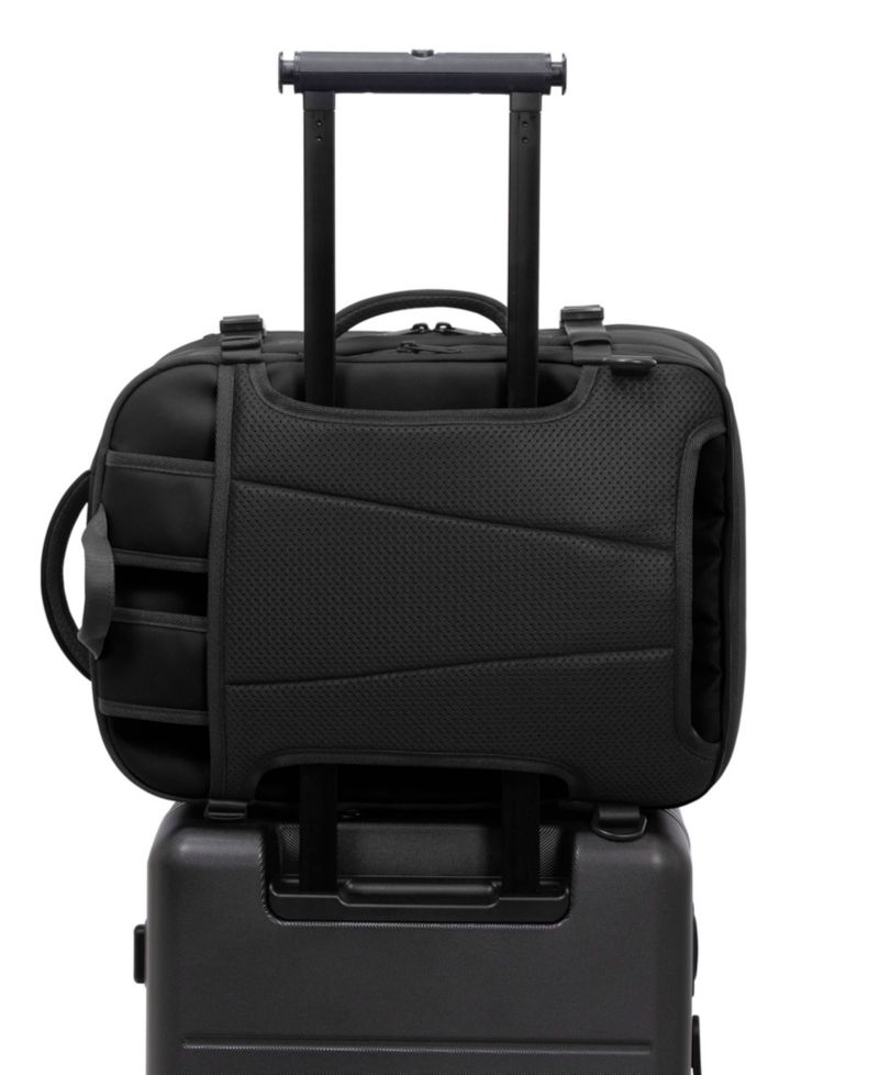 Markham 27" Travel Expandable Backpack