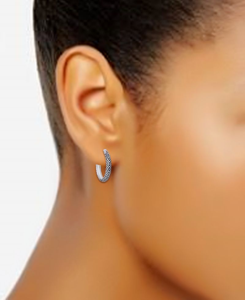 Oxidized Geometric Pattern Click Top Hoop Earrings
