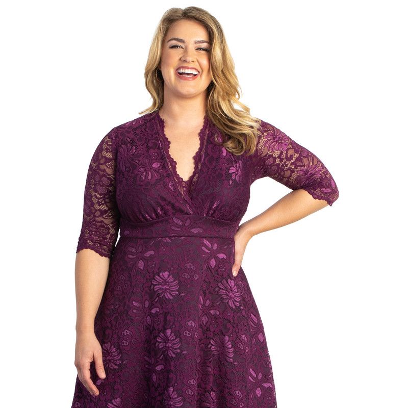 Women's Plus Size Mademoiselle Lace Cocktail Dress with Sleeves