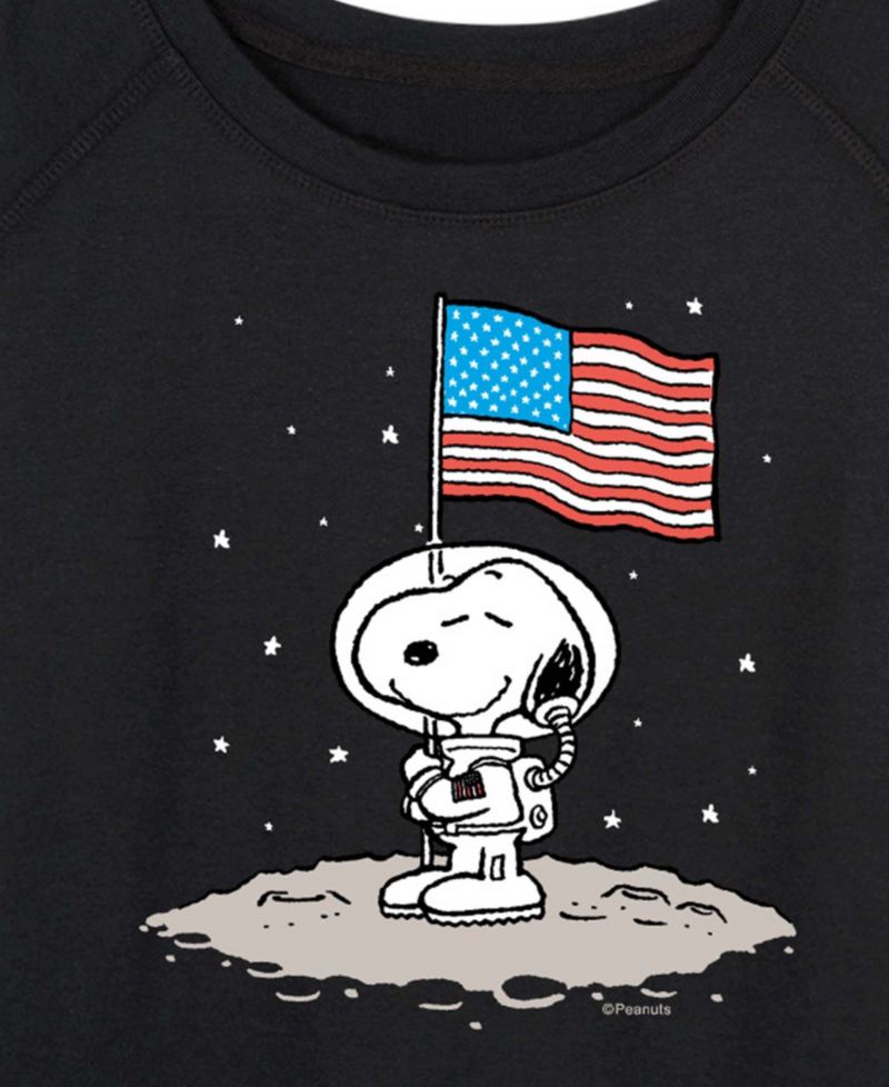 Plus Size Peanuts Snoopy Astronaut American Flag French Terry Graphic Crewneck T-Shirt