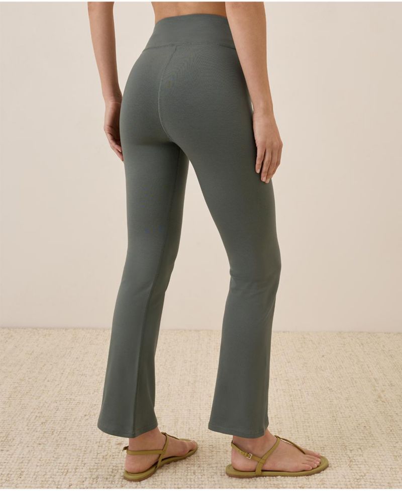 Women Cotton On the Go-To Cropped Bootcut Legging