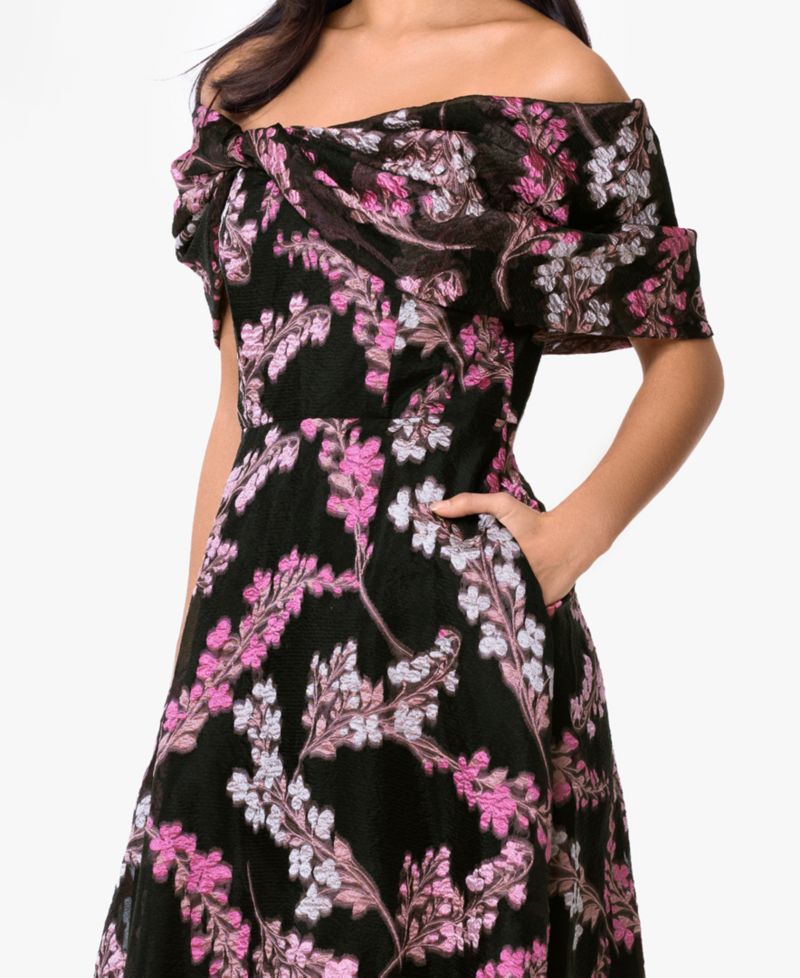 Women's Off-The-Shoulder Twist Dress