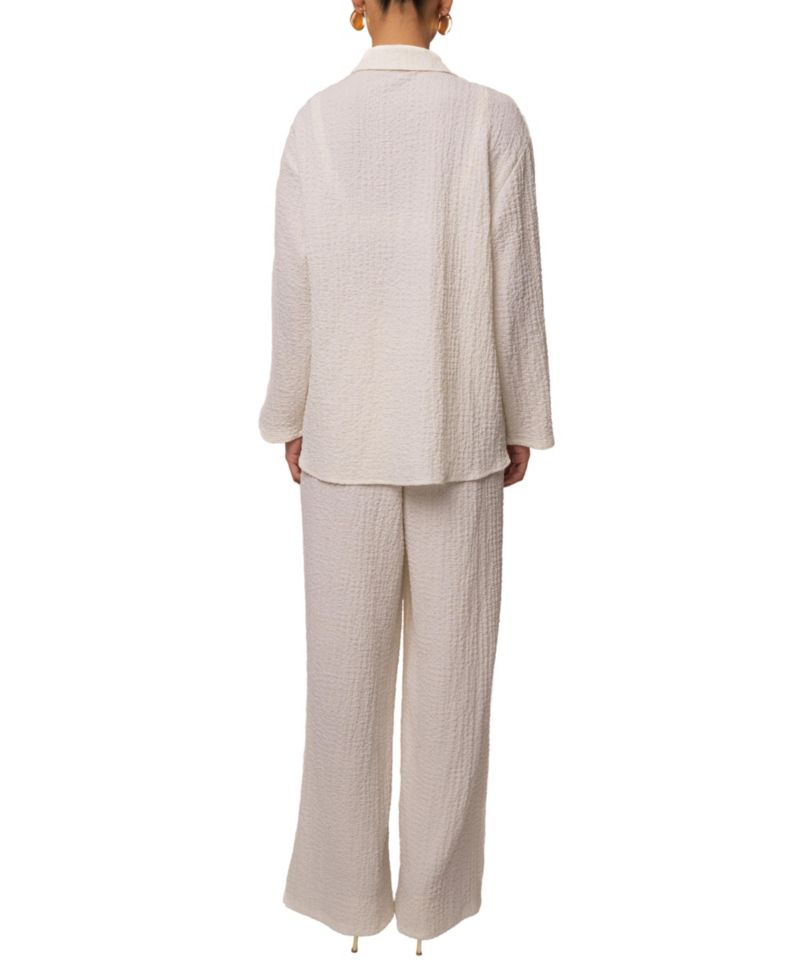 Women's Unwind Tie-Front Blouse