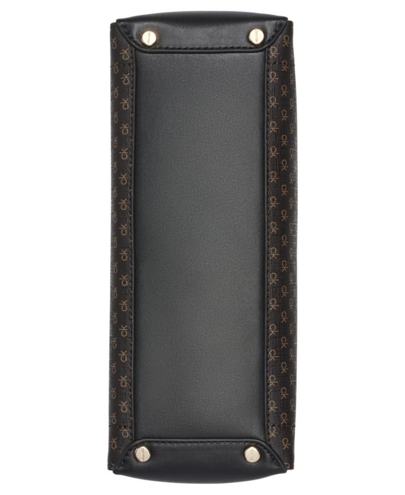 Nova Top Zipper Mini Signature Chain Shoulder Bag