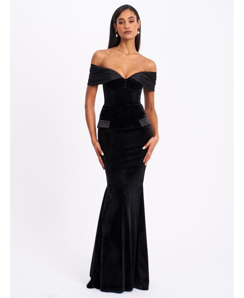 Women Qamra Black Velvet Off Shoulder Mermaid Maxi Dress