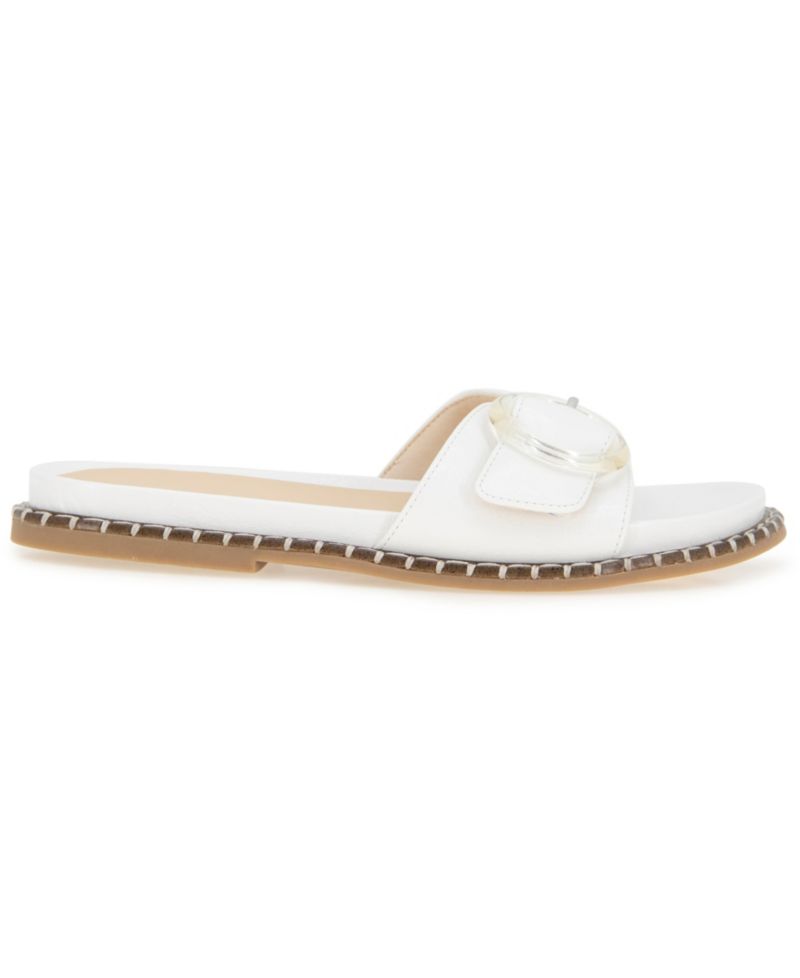 Women's Syrena Round Toe Flat Sandals