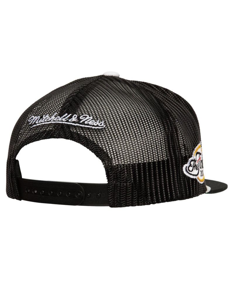 Men's Black Miami Heat Roper Meshback Trucker Snapback Hat