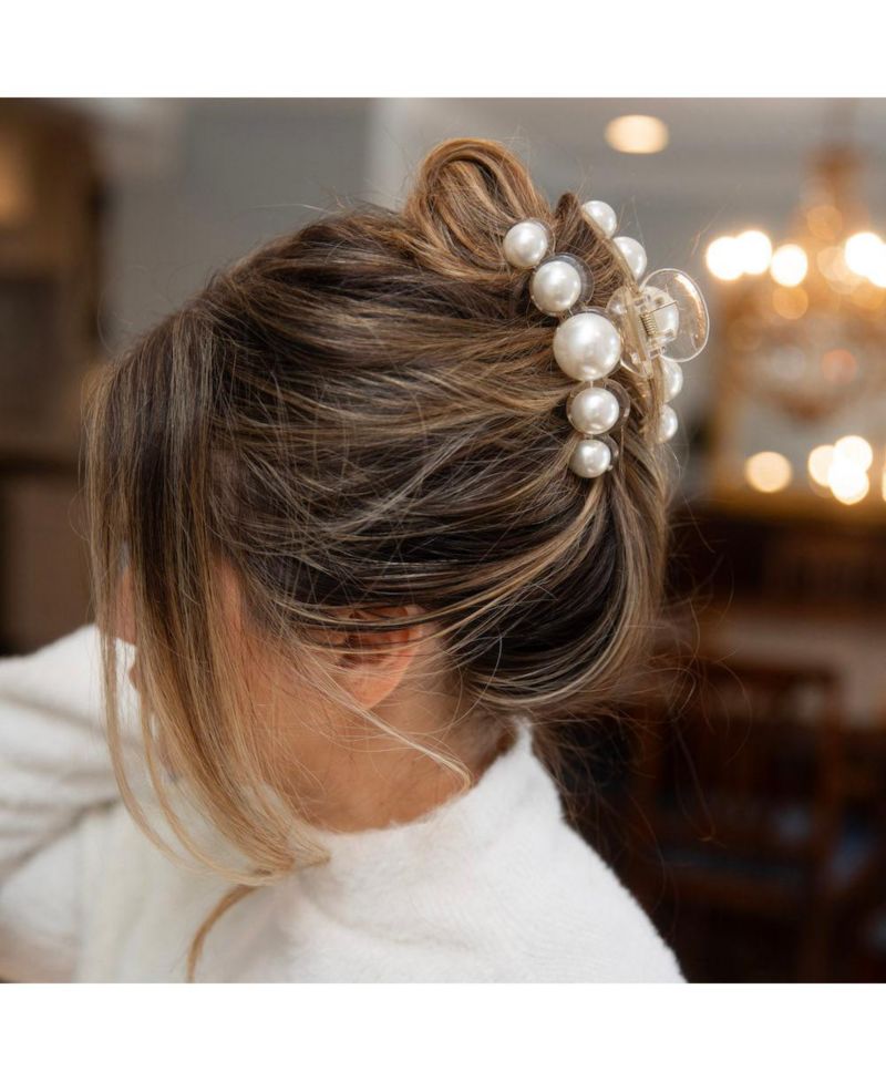 Dots Clip - Pearl White