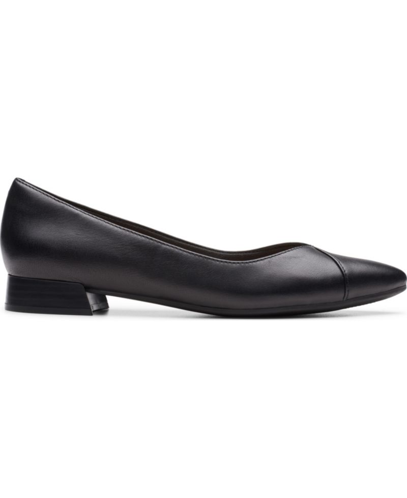 Women's Collection Natalyn Wish Pointed Toe Flats
