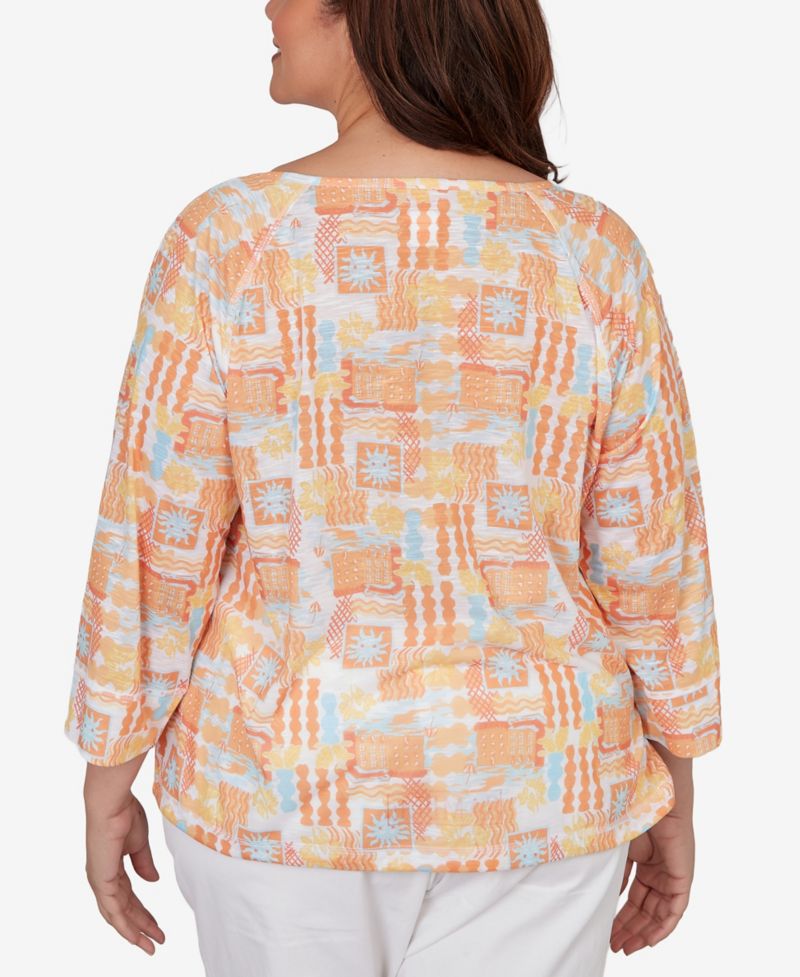 Plus Size Printed Slub Blouson Top with Three-Quarter-Sleeve