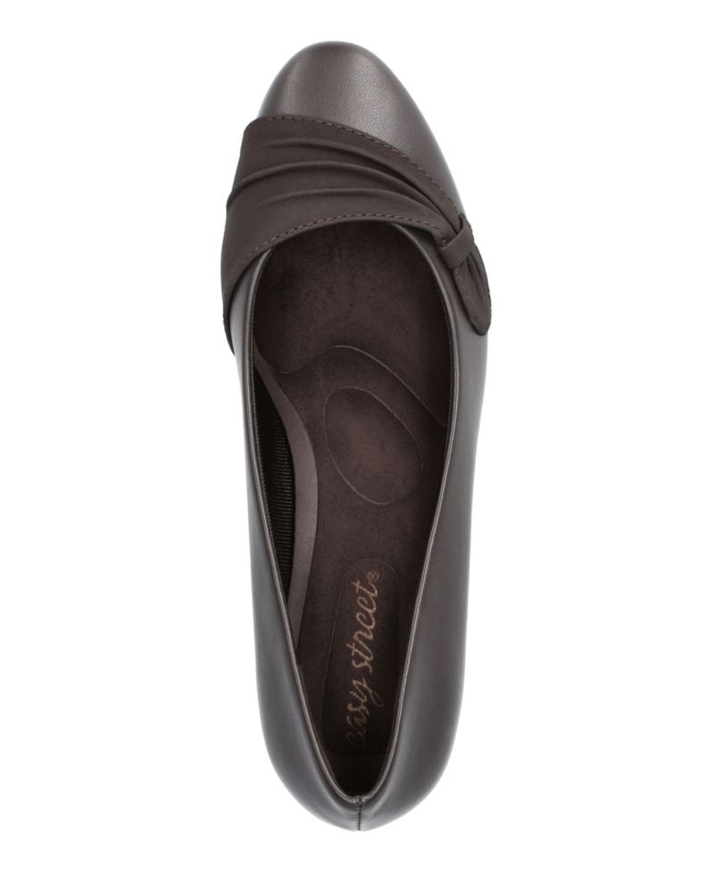 Women's Ginnifer Slip-On Pumps