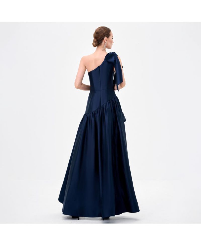 Women's Yulitza Asymmetric Gown