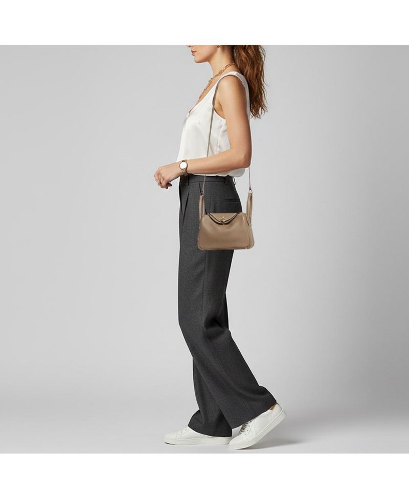 Pre-Owned HERMES Women's Lindy Mini Finish Swift Leather Shoulder Bag