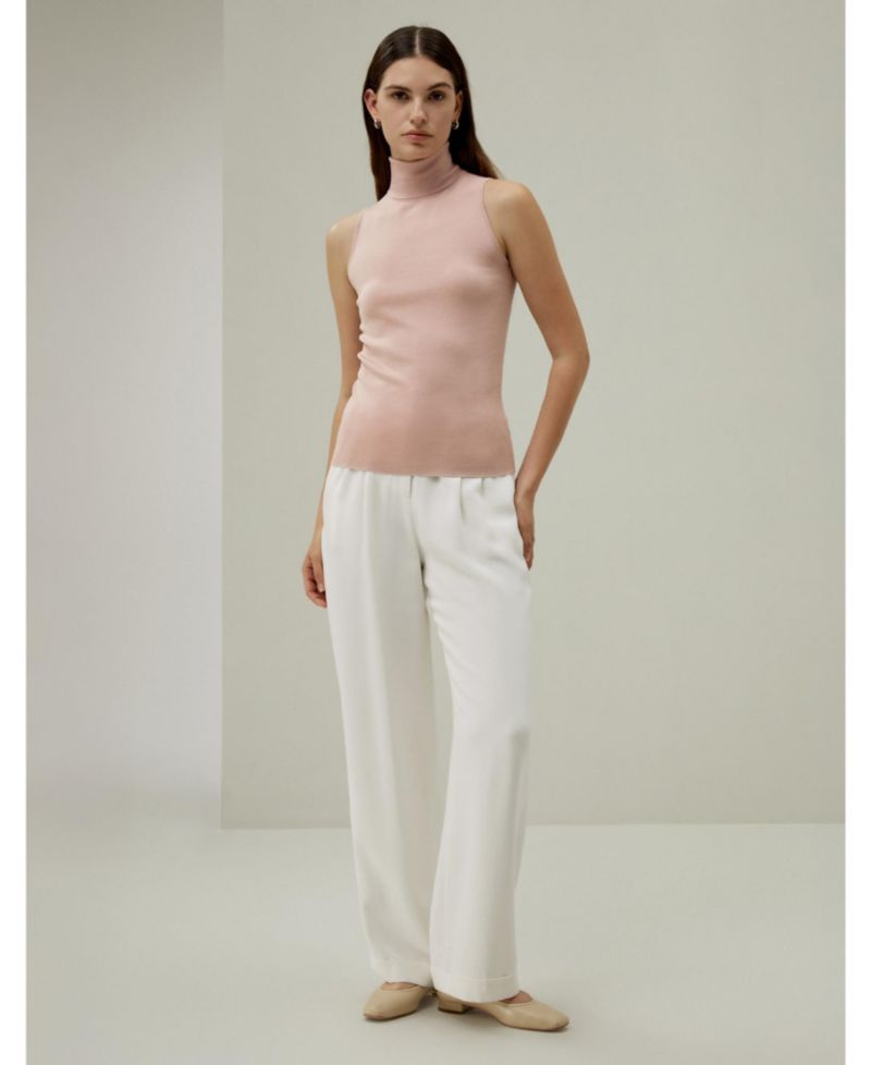 Women's Minimalist Sleeveless Turtleneck Silk-Nylon Top