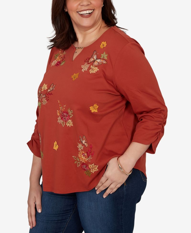 Plus Size Tossed Floral Butterfly Top