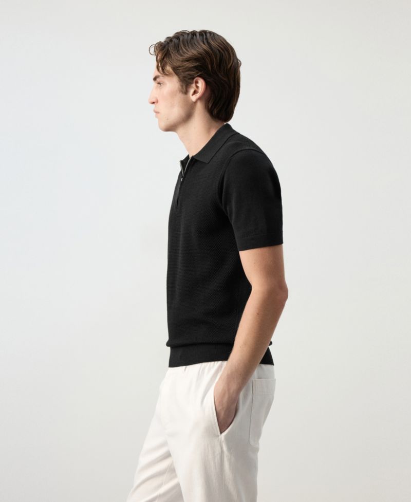 Men's Quarter-Zip Slim-Fit Structured Polo Shirt