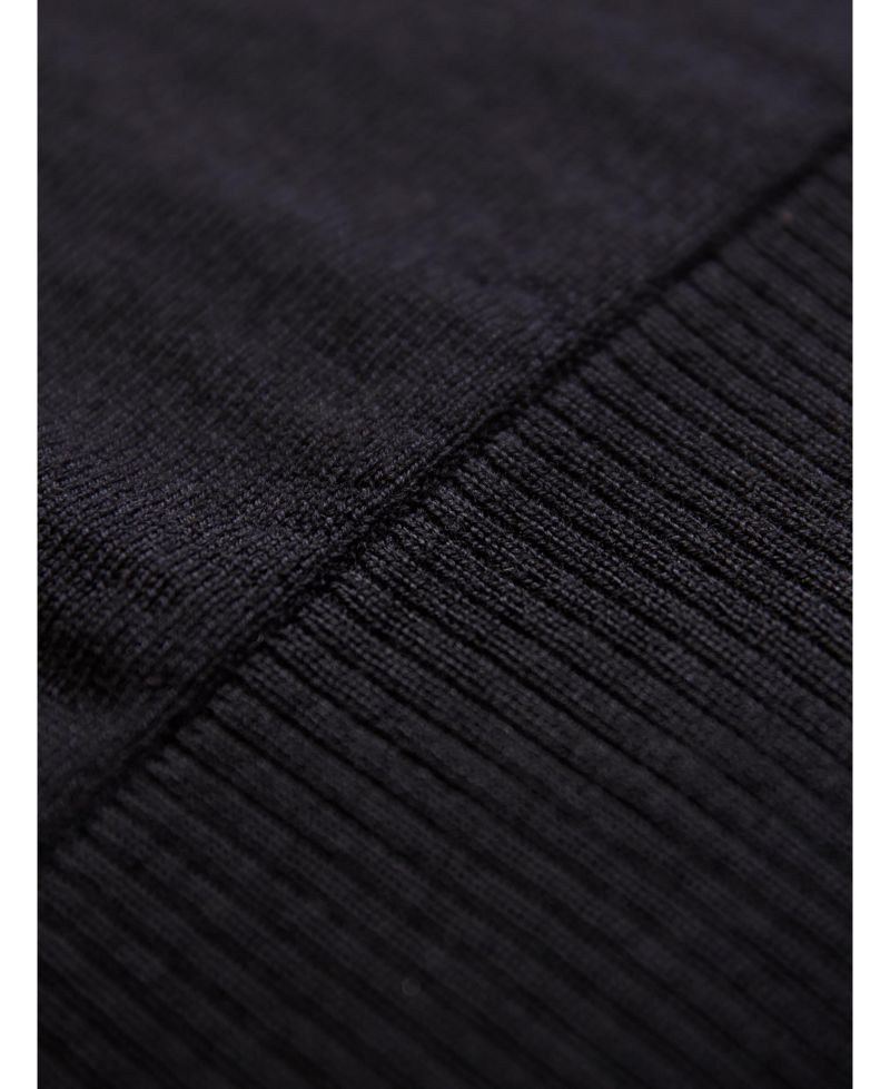 Women's Fine Knit Merino Relaxed Sweater