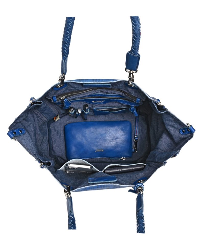 Women's Barracuda Hand Painted Clasp Closure Tote Bag