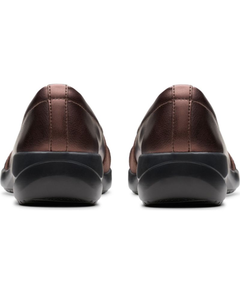 Women's Kaetlyn Rhea Round Toe Loafers