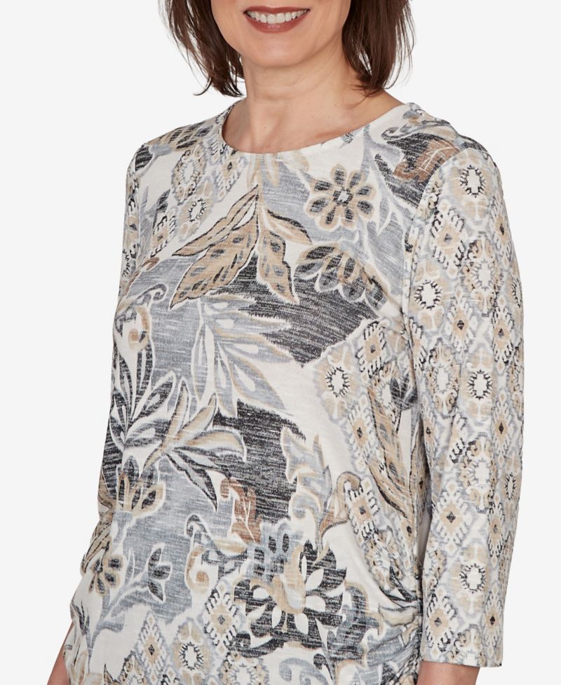 Women's Geo Leaf Patchwork Knit Top