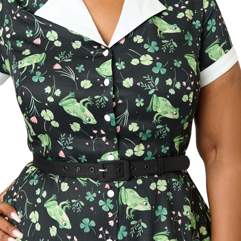Plus Size Collared Short Sleeved Belted Swing Dress